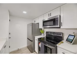 Photo #5: 4538427 Listing 