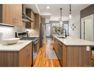 Photo #2: 4538478 Listing 