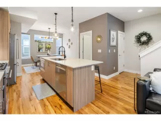 Photo #3: 4538478 Listing 