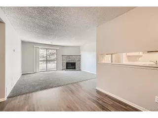 Photo #2: 4539532 Listing 