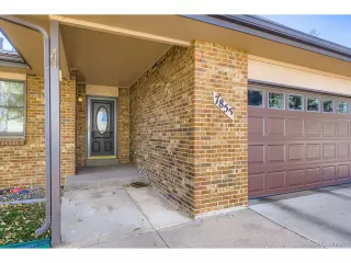 Photo #2: 4541609 Listing 