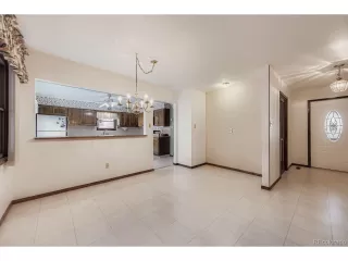 Photo #3: 4541609 Listing 