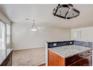 Photo #6: 4541826 Listing 