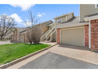 Photo #2: 4541851 Listing 