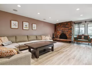 Photo #5: 4547494 Listing 