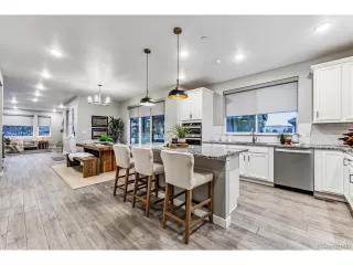 Photo #3: 4547684 Listing