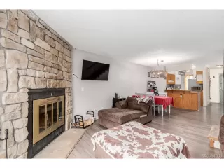 Photo #2: 4548738 Listing