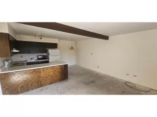 Photo #4: 4549974 Listing