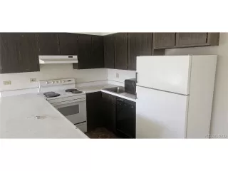 Photo #5: 4549974 Listing