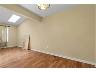 Photo #3: 4551464 Listing 