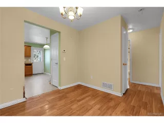 Photo #5: 4551464 Listing 