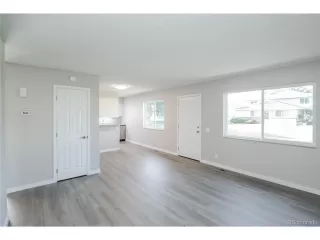 Photo #2: 4551651 Listing