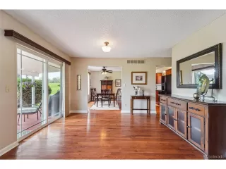 Photo #4: 4553267 Listing 