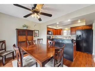 Photo #6: 4553267 Listing 