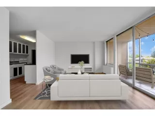 Photo #2: 4553714 Listing 