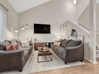 Photo #2: 4554144 Listing 