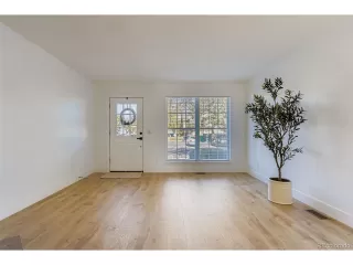 Photo #3: 4555068 Listing 