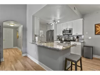 Photo #3: 4555674 Listing 