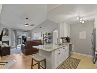 Photo #6: 4555674 Listing 