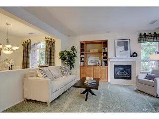 Photo #6: 4559956 Listing 