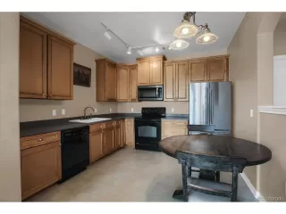 Photo #3: 4562147 Listing