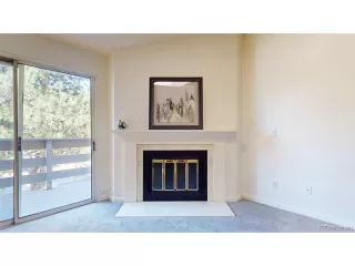 Photo #6: 4562669 Listing 