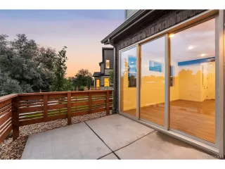 Photo #4: 4564297 Listing