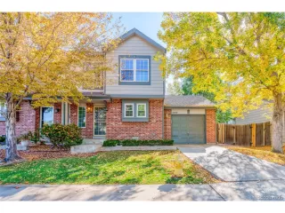 Photo #2: 4565431 Listing 