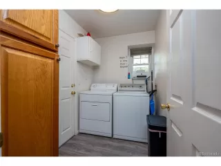 Photo #6: 4565431 Listing 