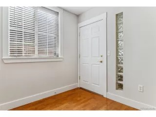 Photo #5: 4566850 Listing