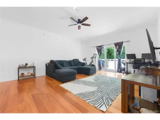 Photo #6: 4567863 Listing 