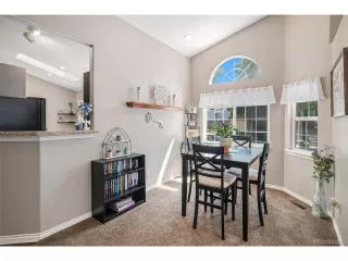 Photo #3: 4569240 Listing 