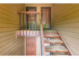 Photo #3: 4571452 Listing