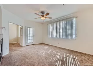 Photo #6: 4574531 Listing