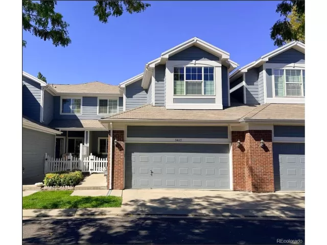 MLS: 4576807 Condo For Sale