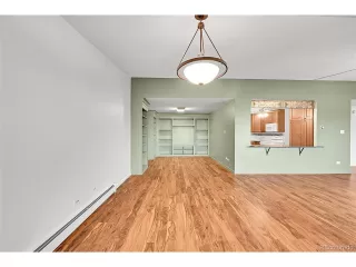 Photo #4: 4577361 Listing 