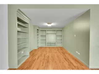 Photo #5: 4577361 Listing 