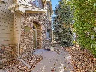 Photo #2: 4578646 Listing 