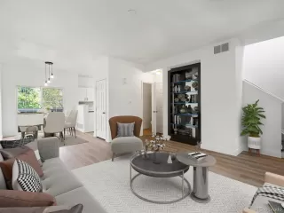 Photo #3: 4579001 Listing 