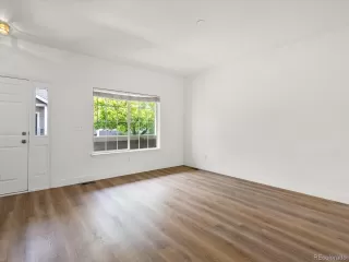 Photo #6: 4579001 Listing 