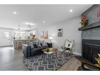 Photo #2: 4584790 Listing