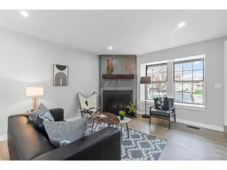 Photo #3: 4584790 Listing