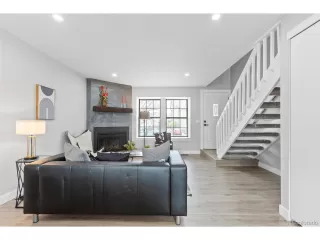 Photo #6: 4584790 Listing