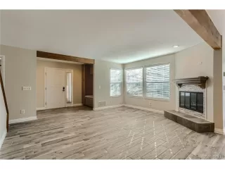 Photo #6: 4585849 Listing 