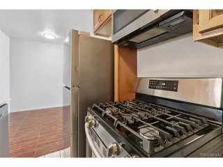 Photo #5: 4586243 Listing 