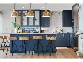 Photo #5: 4589275 Listing