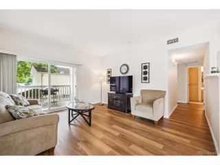 Photo #3: 4589656 Listing