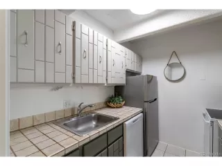 Photo #3: 4590070 Listing