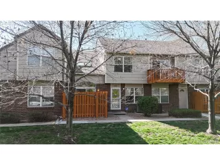 Photo #2: 4591708 Listing