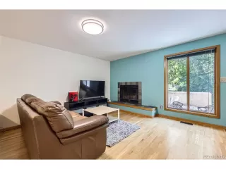 Photo #5: 4593123 Listing 